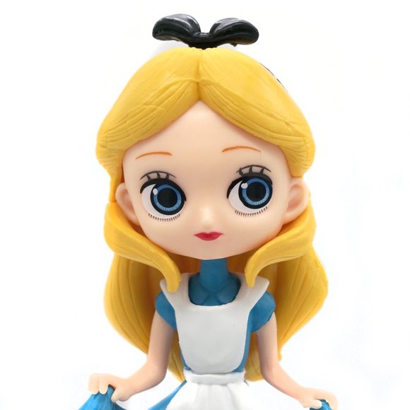 Disney theme bracelets with figurine included. - Picture 3 of 6